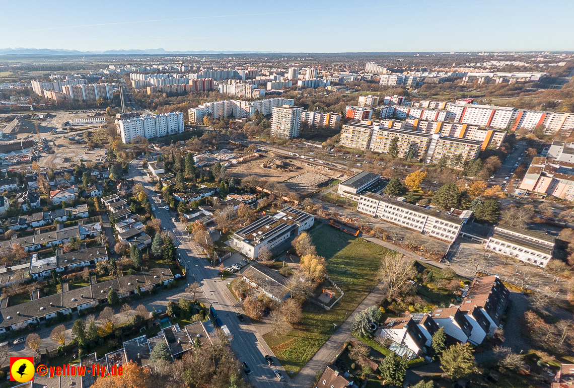 18.11.2020 - Grundschule am Karl-Marx-Ring in Neuperlach